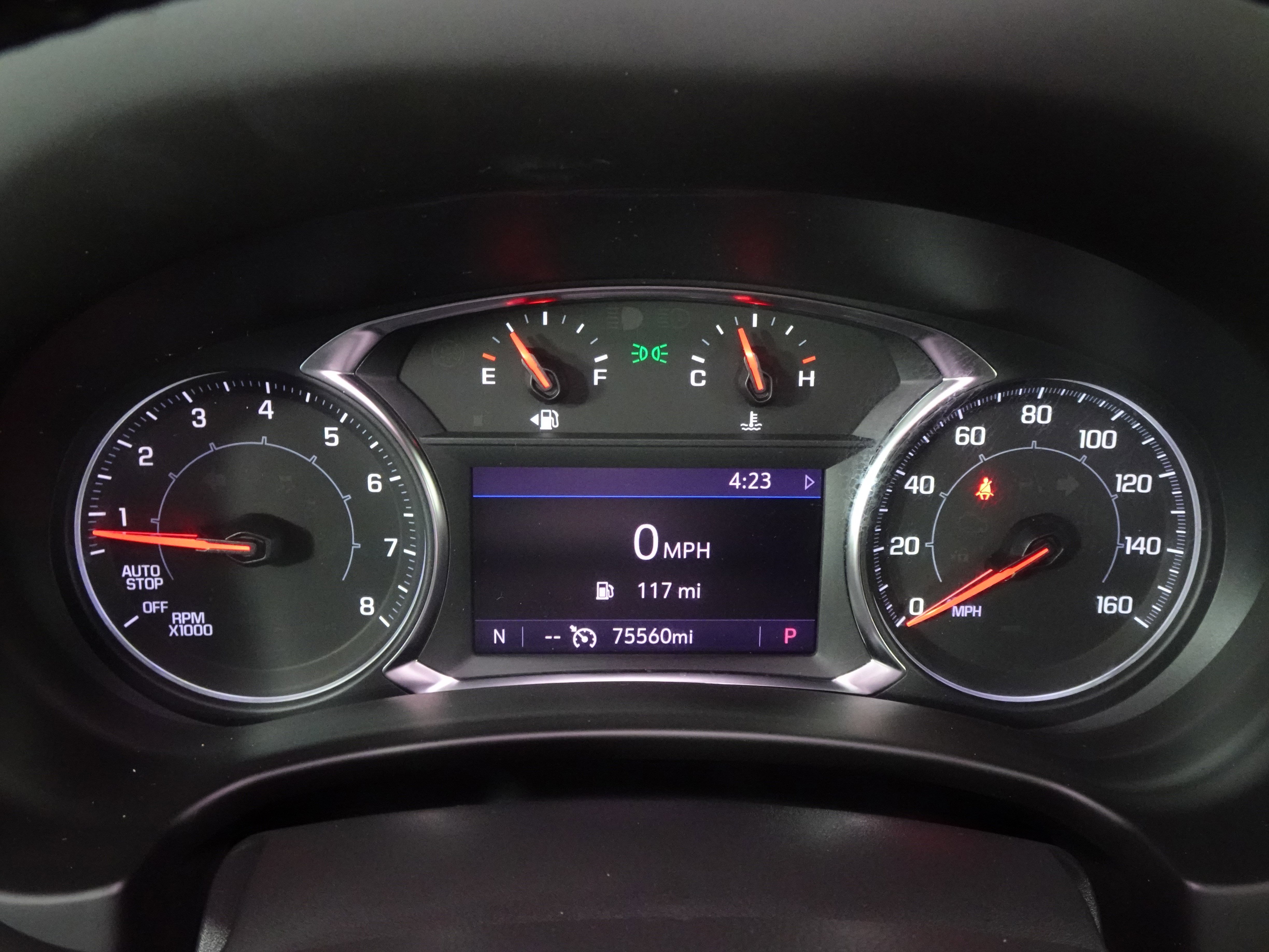 Used 2023 GMC Terrain SLT w/ LPO, Floor Liner Package image 28