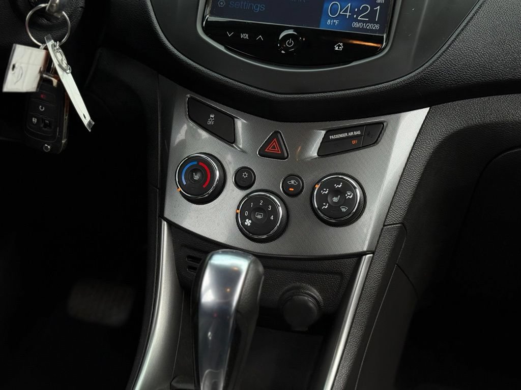 Used 2016 Chevrolet Trax LTZ FWD image 22