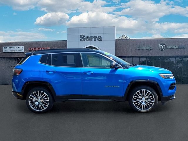 Used 2023 Jeep Compass Limited w/ Elite Group AWD/4WD image 8