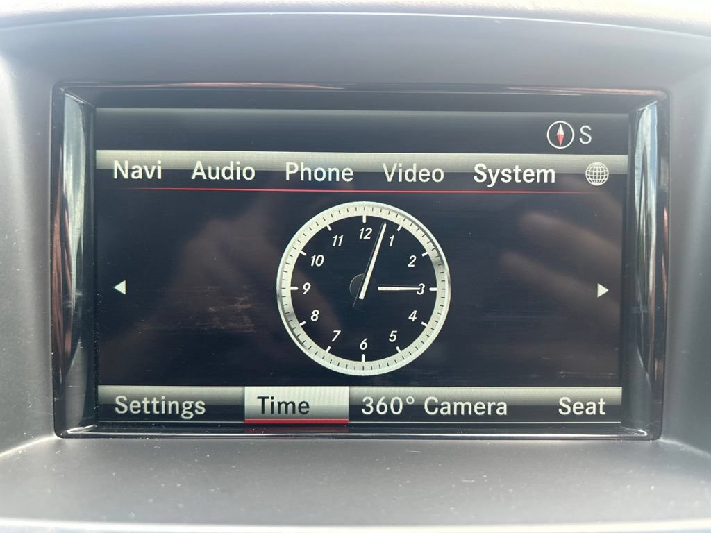 Used 2014 Mercedes-Benz GL 550 4MATIC image 32