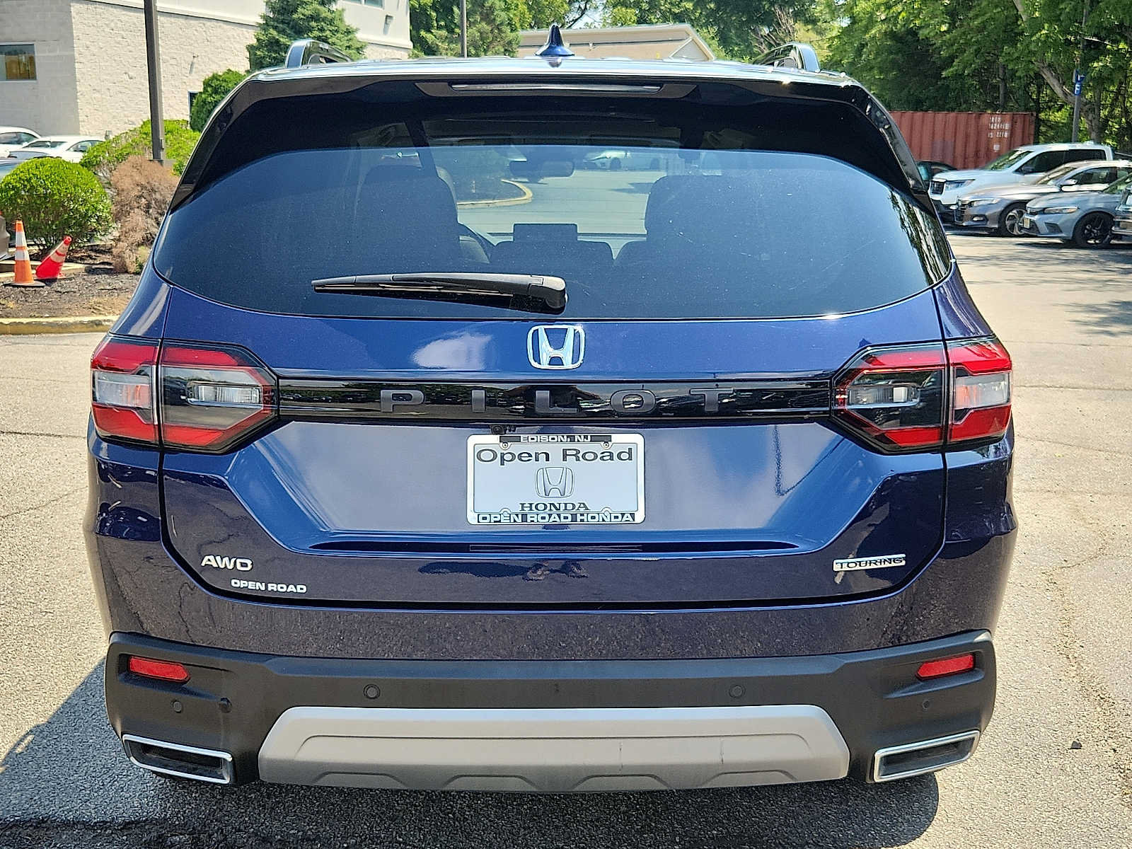 Certified 2024 Honda Pilot Touring image 5