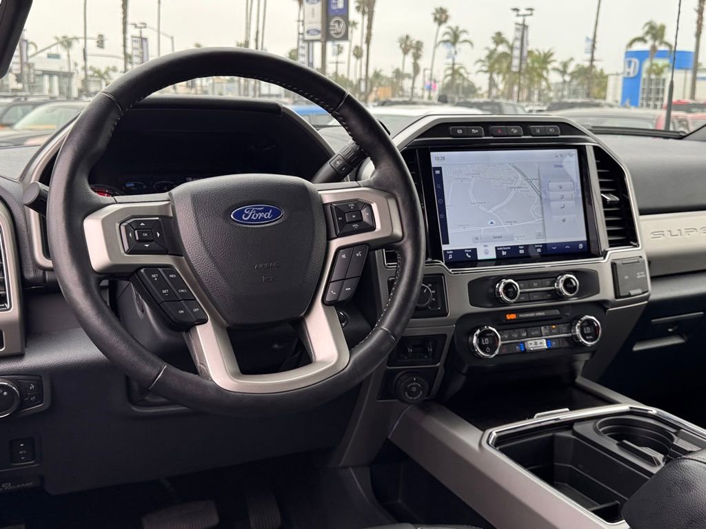 Certified 2022 Ford F250 Lariat w/ Black Appearance Package image 29