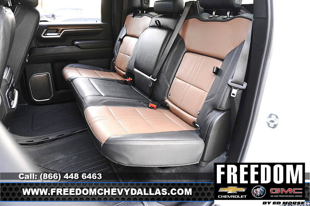 Used 2024 Chevrolet Silverado 3500 High Country w/ High Country Premium Package AWD/4WD image 10