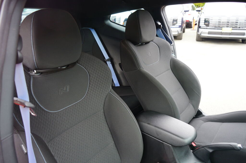 Used 2019 Hyundai Veloster N N w/ Performance Package image 17