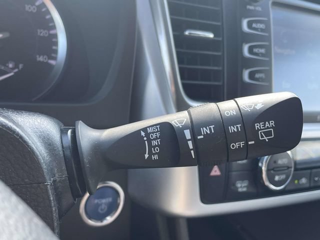 Used 2018 Toyota Highlander XLE AWD/4WD image 30