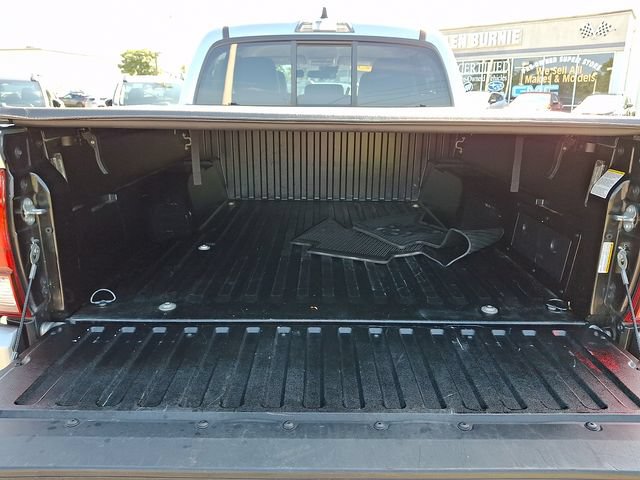 Used 2023 Toyota Tacoma SR w/ SR Convenience Package RWD image 28
