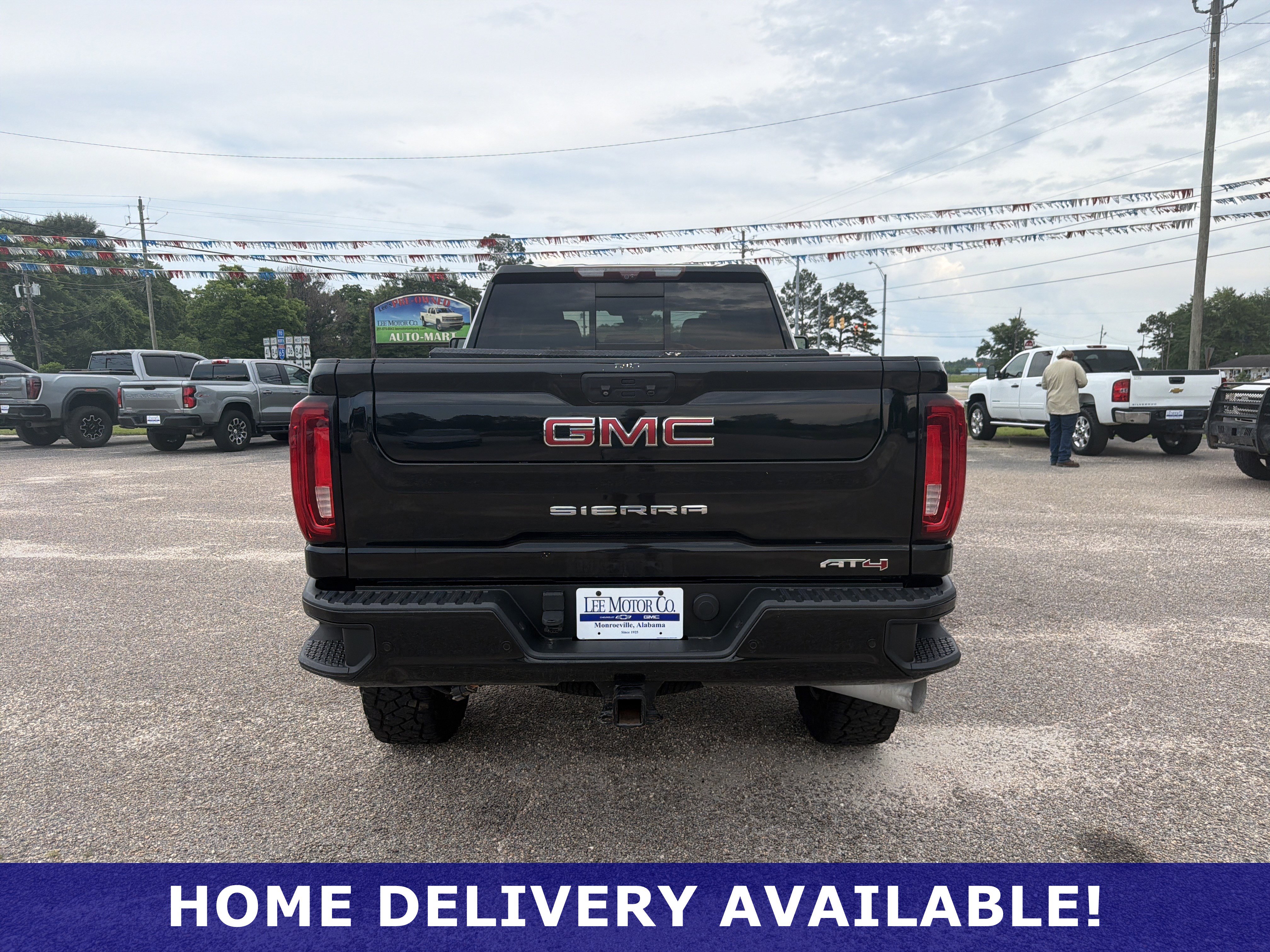 Used 2020 GMC Sierra 2500 AT4 w/ AT4 Premium Package AWD/4WD image 10