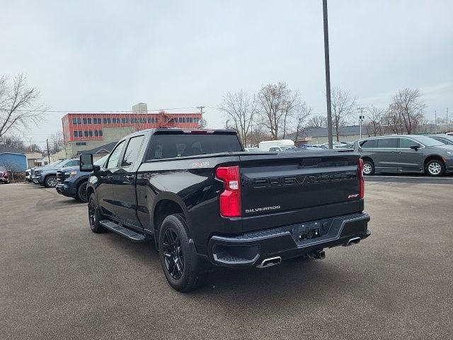 Used 2022 Chevrolet Silverado 1500 RST w/ Max Trailering Package image 5