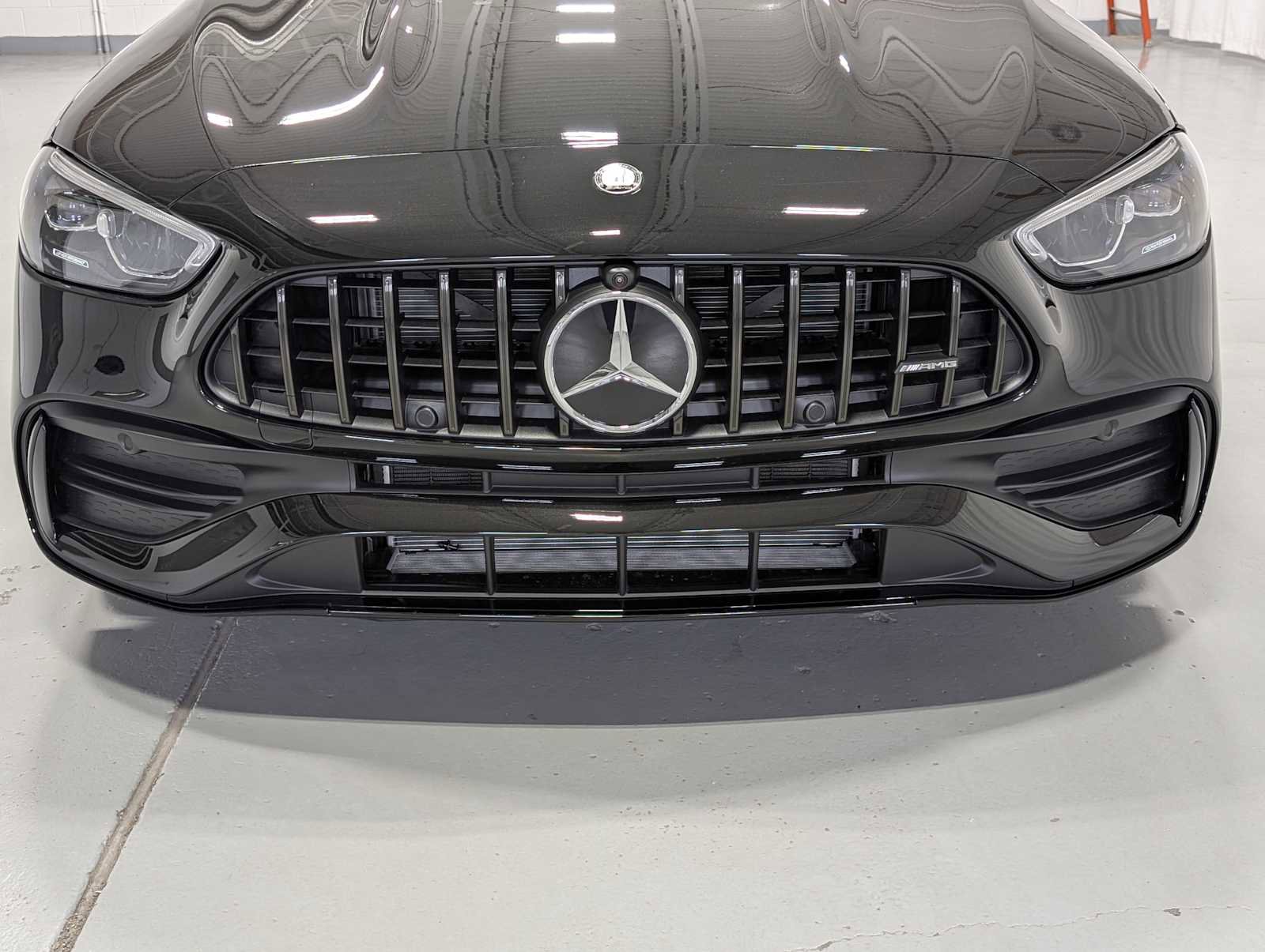 New 2026 Mercedes-Benz C 43 AMG 4MATIC Sedan image 2