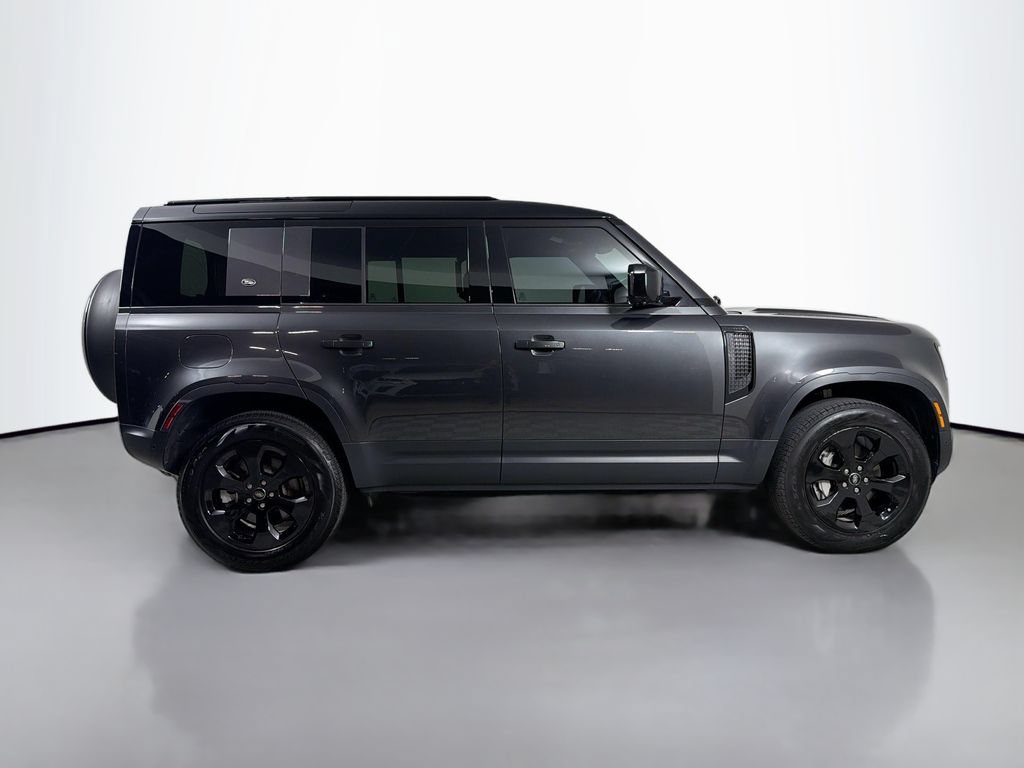 Certified 2024 Land Rover Defender 110 S AWD/4WD image 4