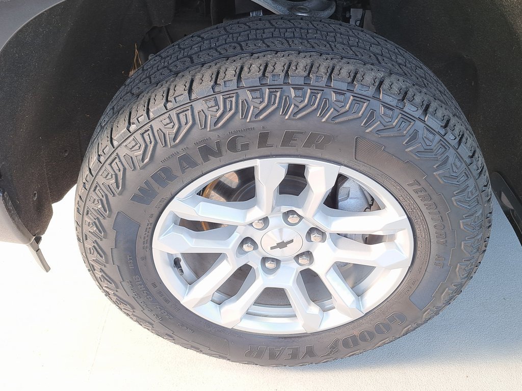 Used 2022 Chevrolet Silverado 1500 RST image 34