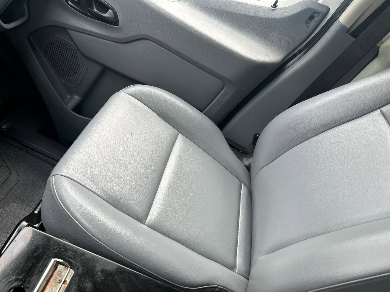 Used 2018 Ford Transit 150 130 Low Roof image 25