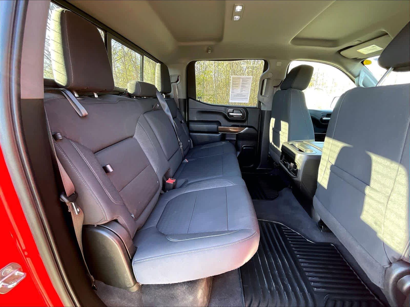 Used 2021 Chevrolet Silverado 1500 LT Trail Boss w/ Convenience Package II AWD/4WD image 16