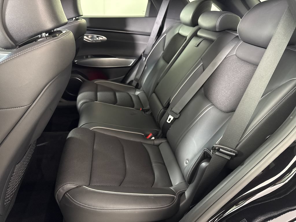 Certified 2024 Genesis GV70 3.5T Sport AWD/4WD image 15