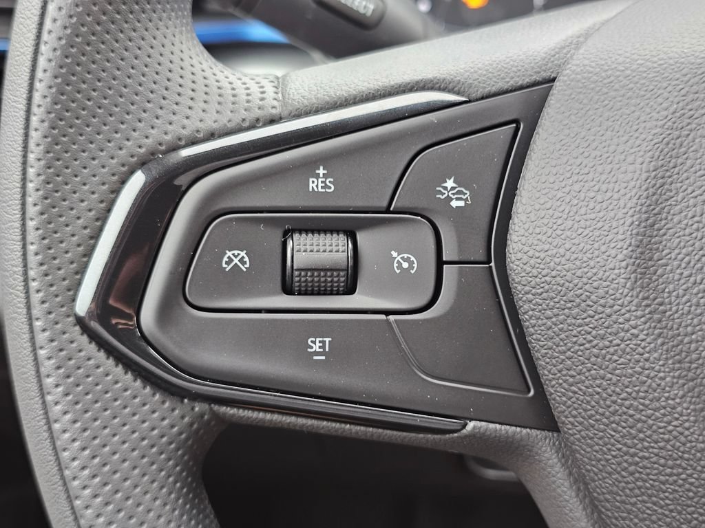 New 2026 Chevrolet Trax LS FWD image 27