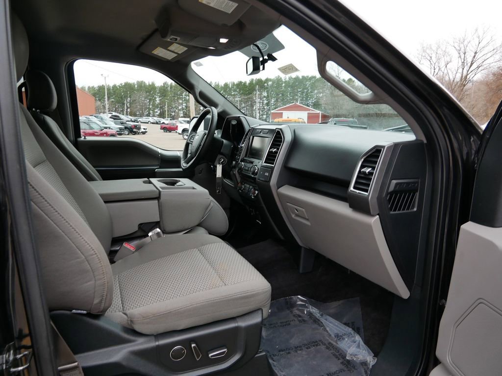 Used 2015 Ford F150 XLT w/ Equipment Group 302A Luxury image 8