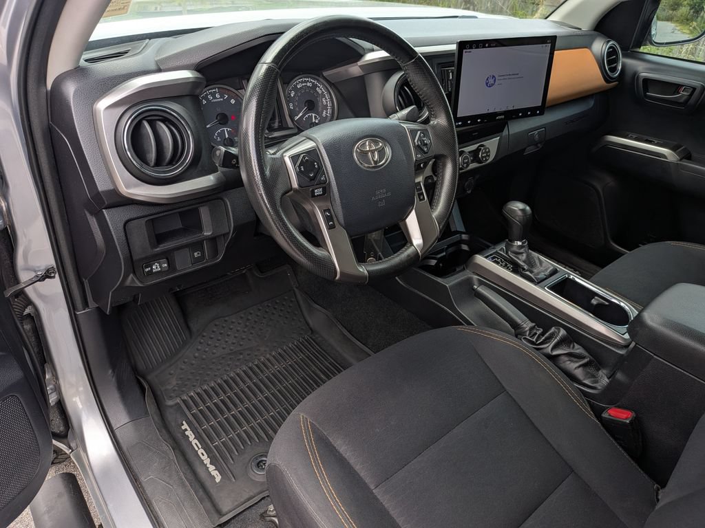 Used 2019 Toyota Tacoma SR5 RWD image 13