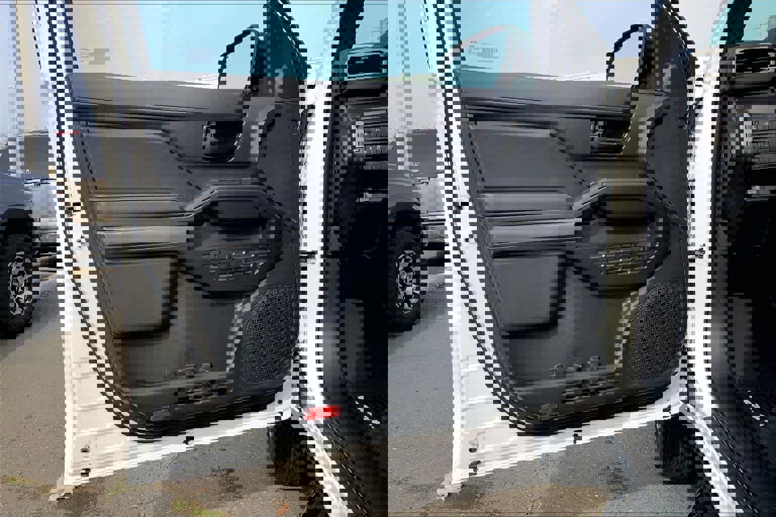 New 2026 Toyota Tacoma SR5 AWD/4WD image 10