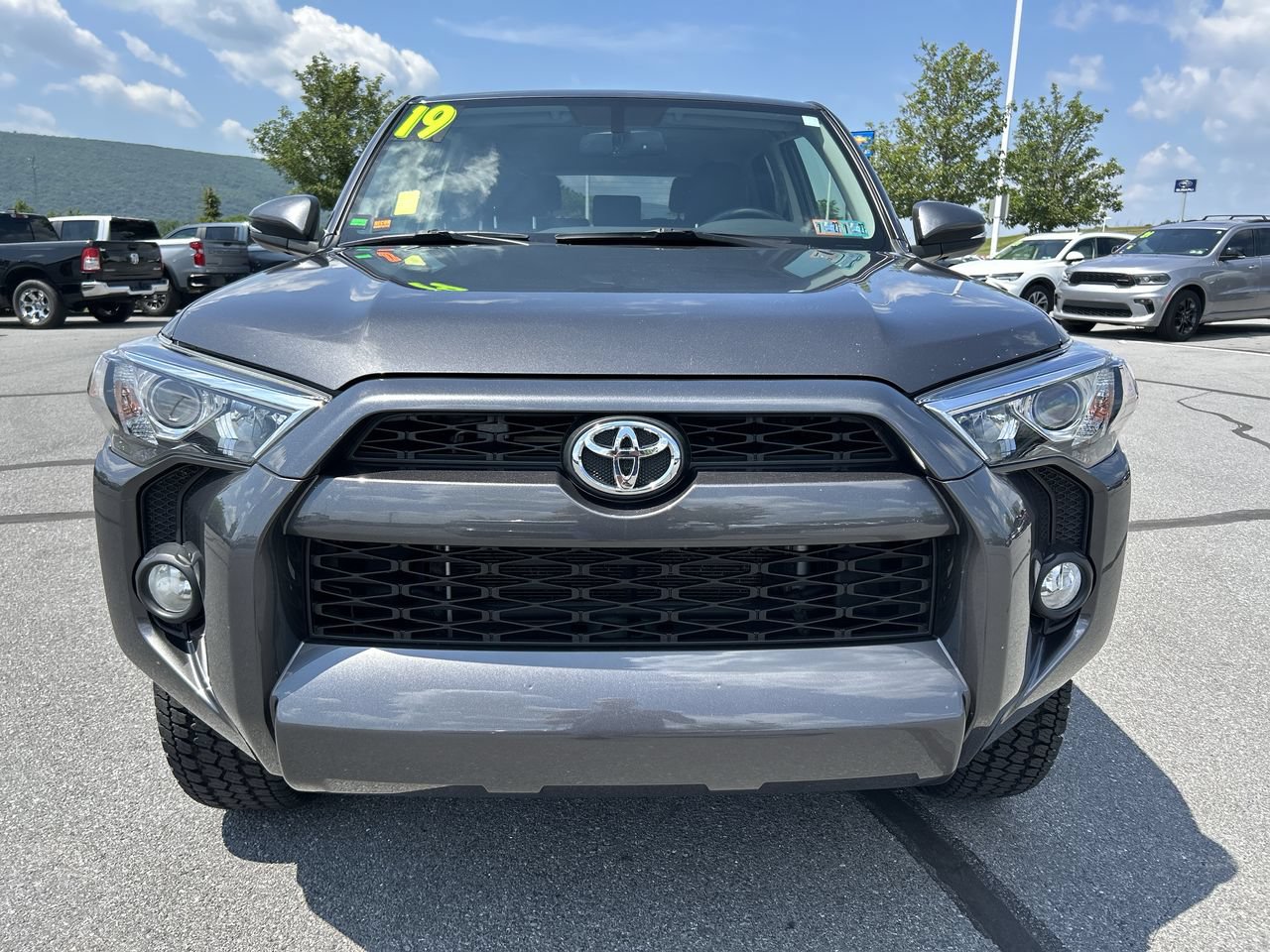 Used 2019 Toyota 4Runner SR5 Premium AWD/4WD image 11