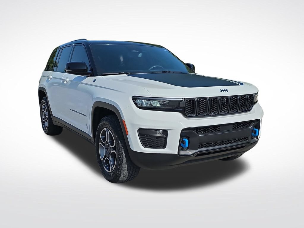 Used 2022 Jeep Grand Cherokee Trailhawk w/ Luxury Tech Group III AWD/4WD image 8