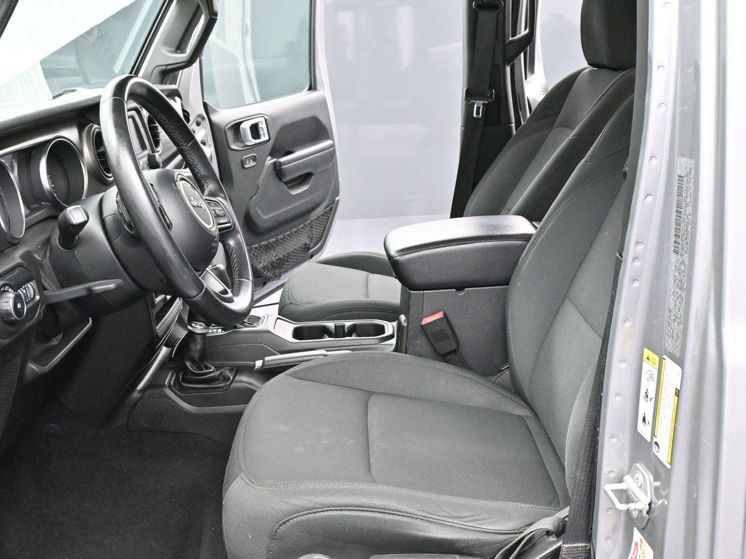 Used 2019 Jeep Wrangler Unlimited Sport S image 12