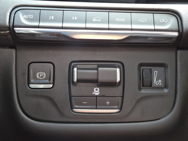 Used 2023 Cadillac Escalade Sport w/ Touring Package AWD/4WD image 31