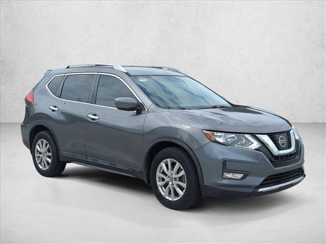 Used 2017 Nissan Rogue SV FWD video 3