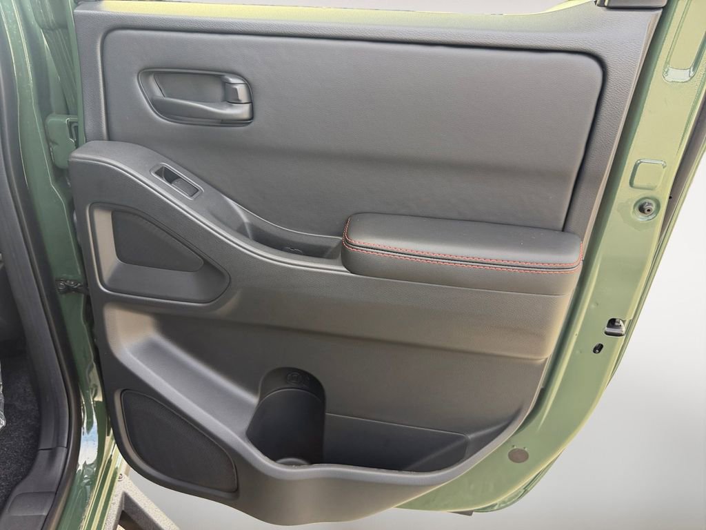 New 2026 Nissan Frontier PRO-4X w/ Pro-4x Convenience Package image 30
