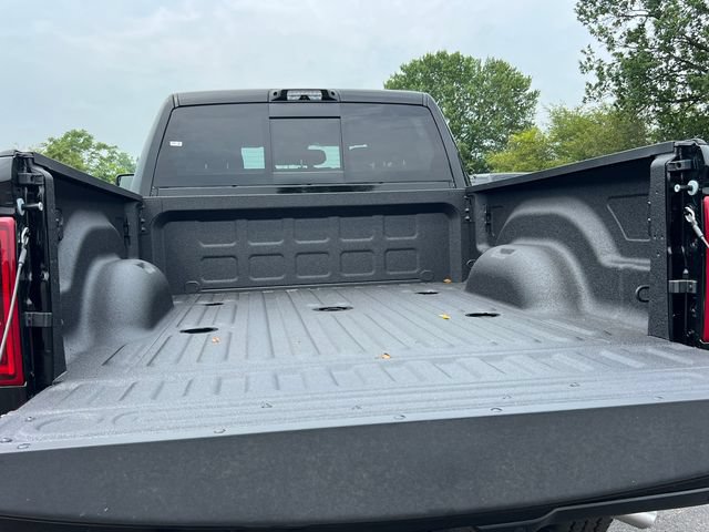 New 2026 RAM 2500 Big Horn AWD/4WD image 6