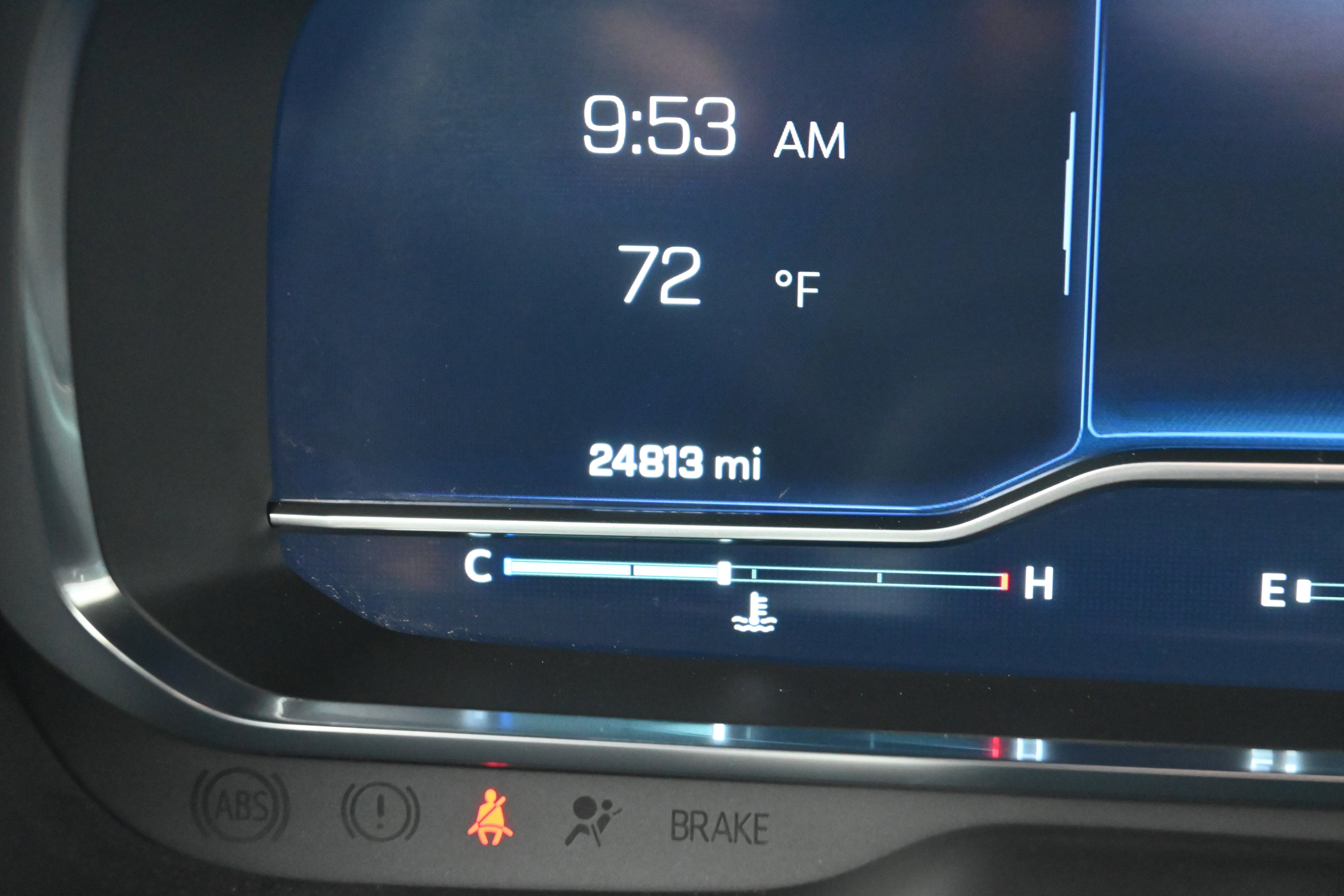 Used 2024 Chevrolet Tahoe Z71 w/ Luxury Package image 26