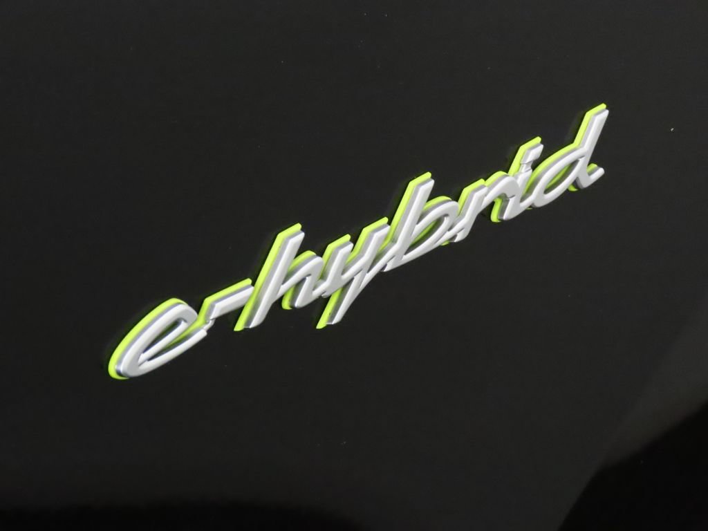 Certified 2026 Porsche Cayenne E-Hybrid AWD/4WD image 13