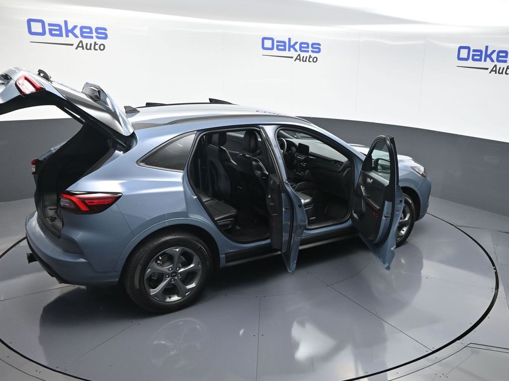 Used 2024 Ford Escape ST-Line Select w/ Class II Trailer Tow Package image 59