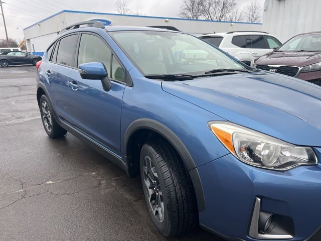 Used 2016 Subaru Crosstrek 2.0i Limited image 2
