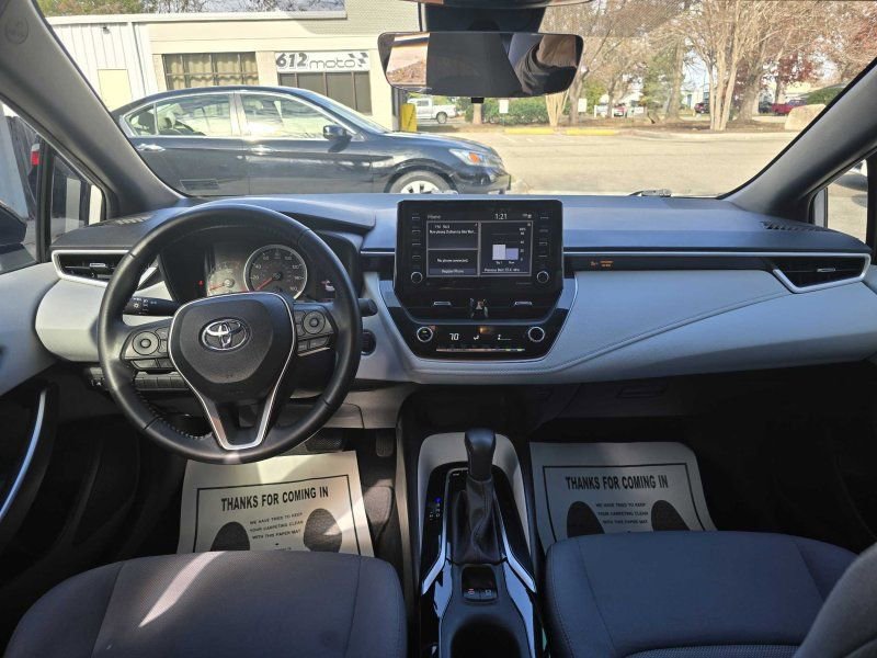Used 2021 Toyota Corolla SE image 13