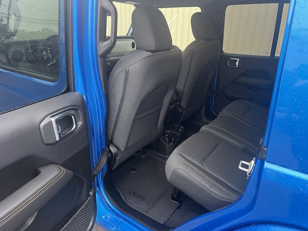 New 2025 Jeep Wrangler Sahara image 28