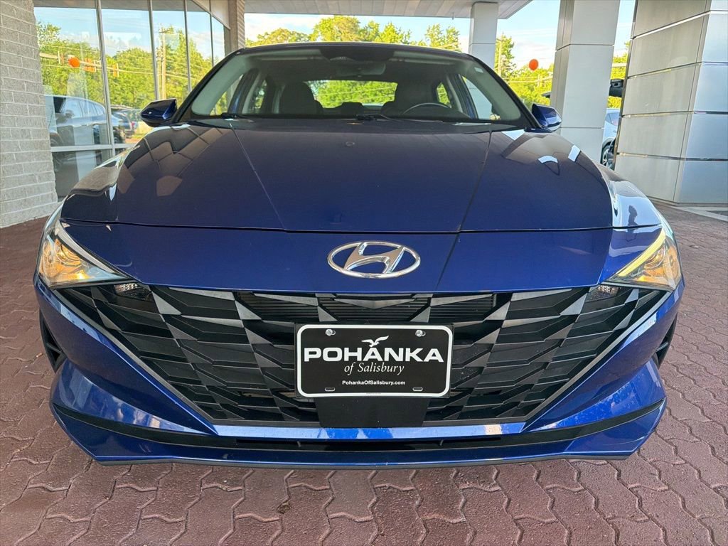 Used 2023 Hyundai Elantra SEL w/ Convenience Package FWD image 4