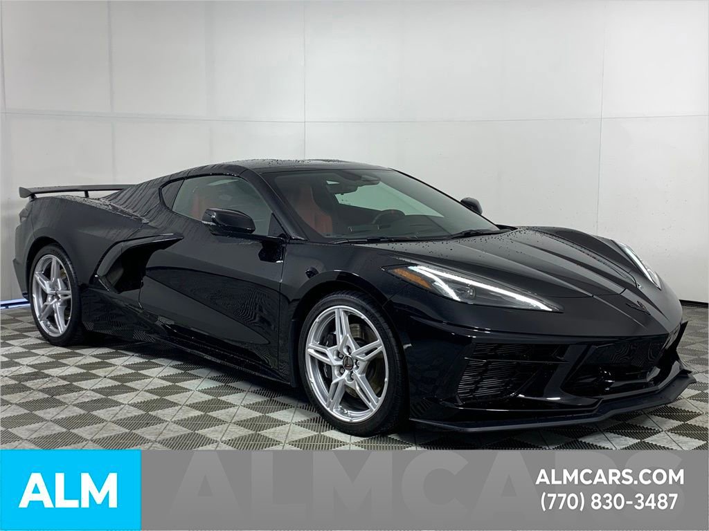 Used 2025 Chevrolet Corvette Stingray Coupe w/ 1LT image 11