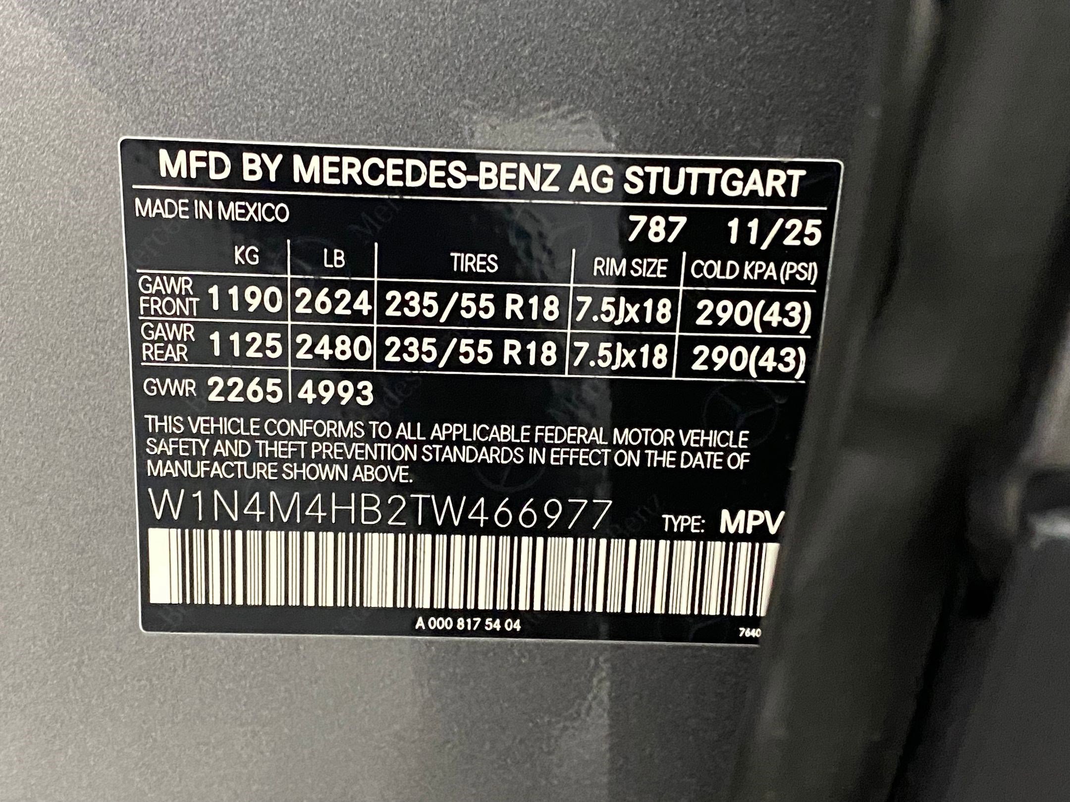 Used 2026 Mercedes-Benz GLB 250 4MATIC image 22