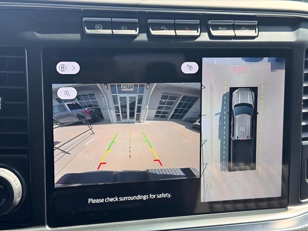 Used 2023 Ford F250 Limited w/ FX4 Off-Road Package image 37