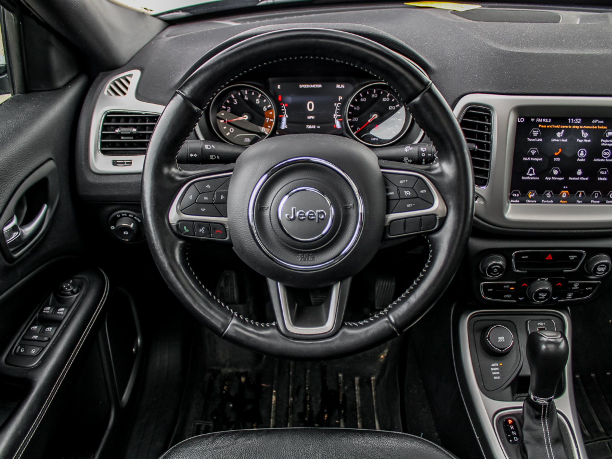 Used 2021 Jeep Compass Latitude w/ Sun and Sound Group AWD/4WD image 24