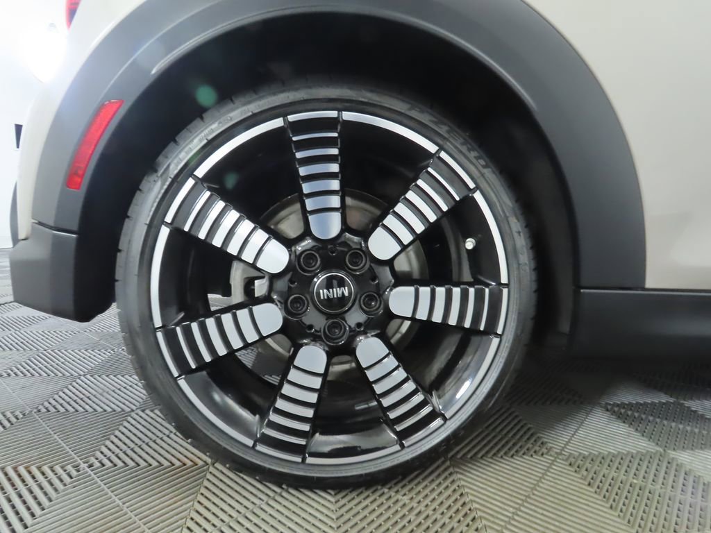 Certified 2023 MINI Cooper S image 38