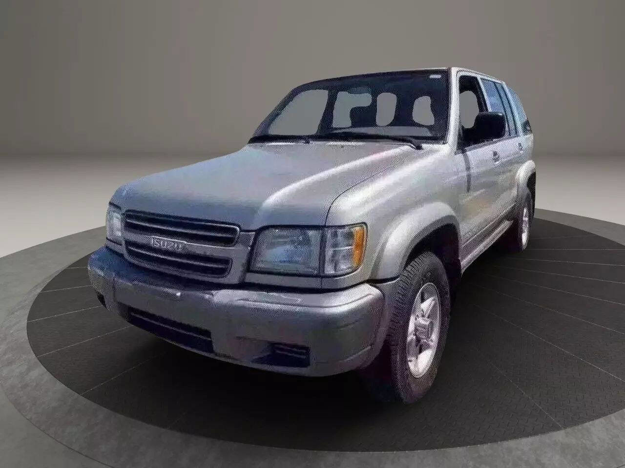 Used 2000 Isuzu Trooper S