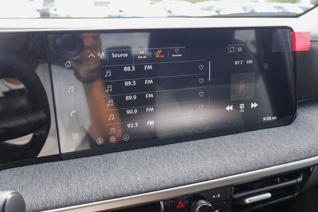 New 2026 Nissan Kicks SV image 5