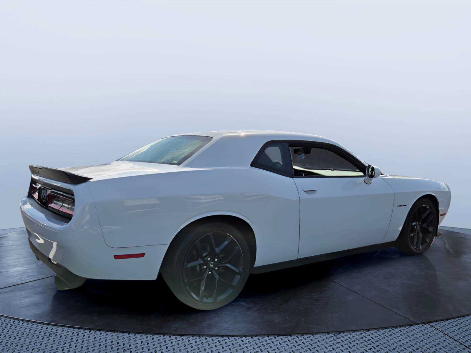 Used 2021 Dodge Challenger R/T w/ Blacktop Package RWD image 6