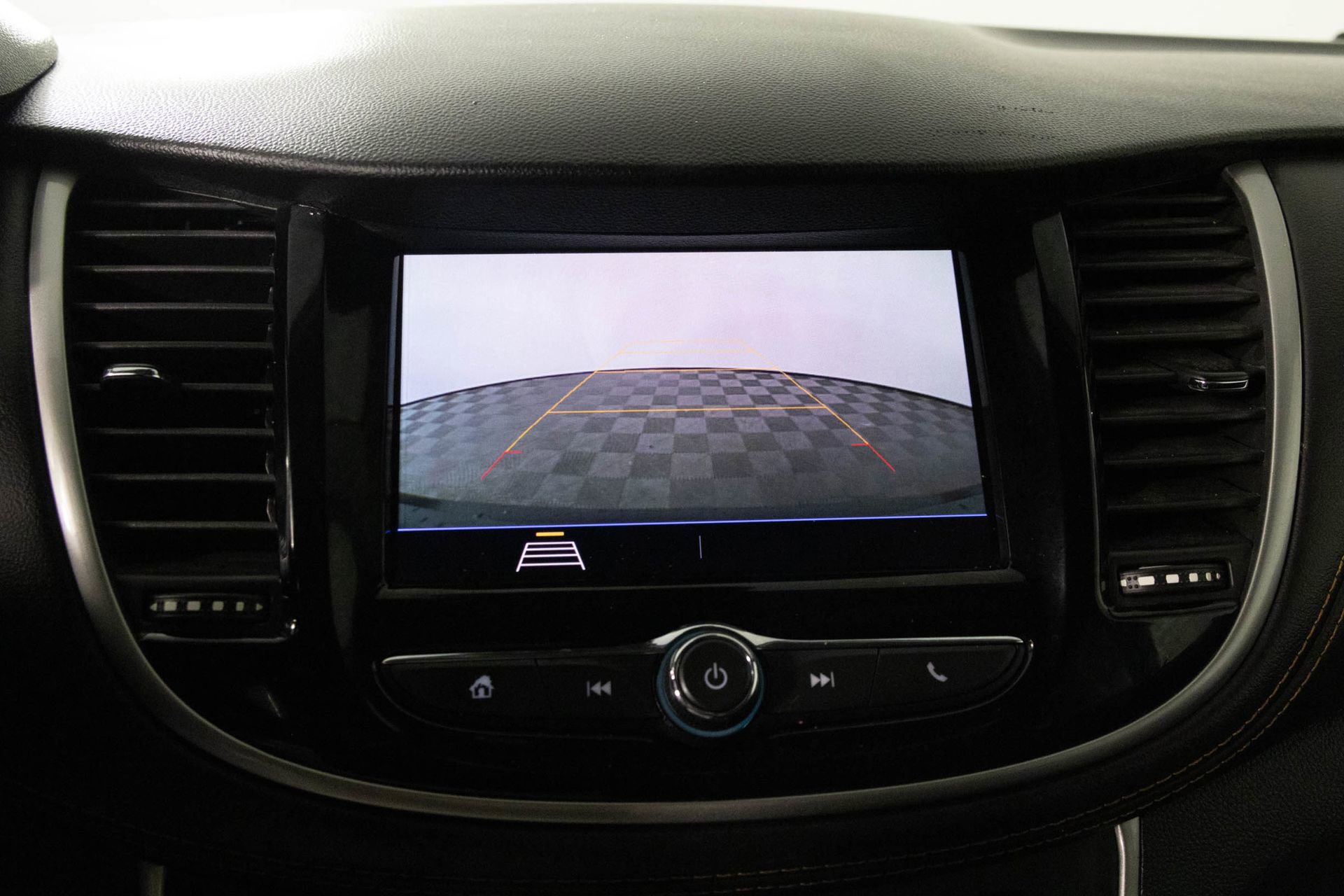 Used 2020 Chevrolet Trax LS w/ Tint and Cruise Package image 7