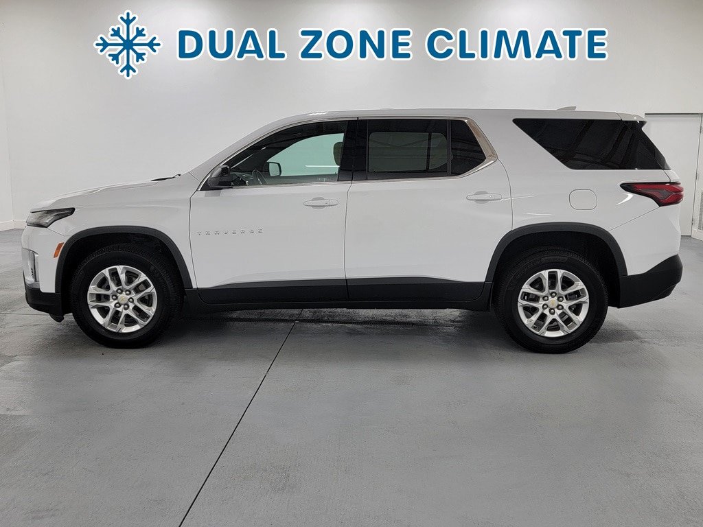 Used 2022 Chevrolet Traverse LS w/ LPO, Cargo Package AWD/4WD image 5