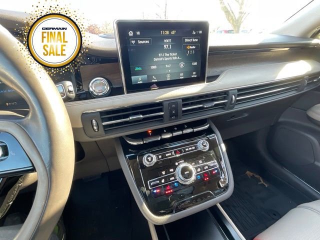 Used 2022 Lincoln Corsair Grand Touring w/ Elements Technology Bundle image 16