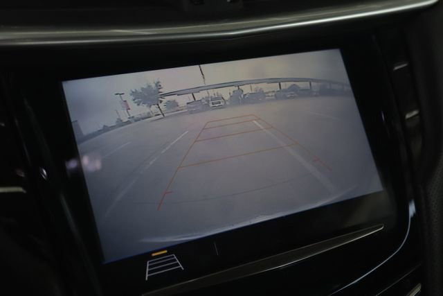 Used 2019 Cadillac XTS Luxury image 17