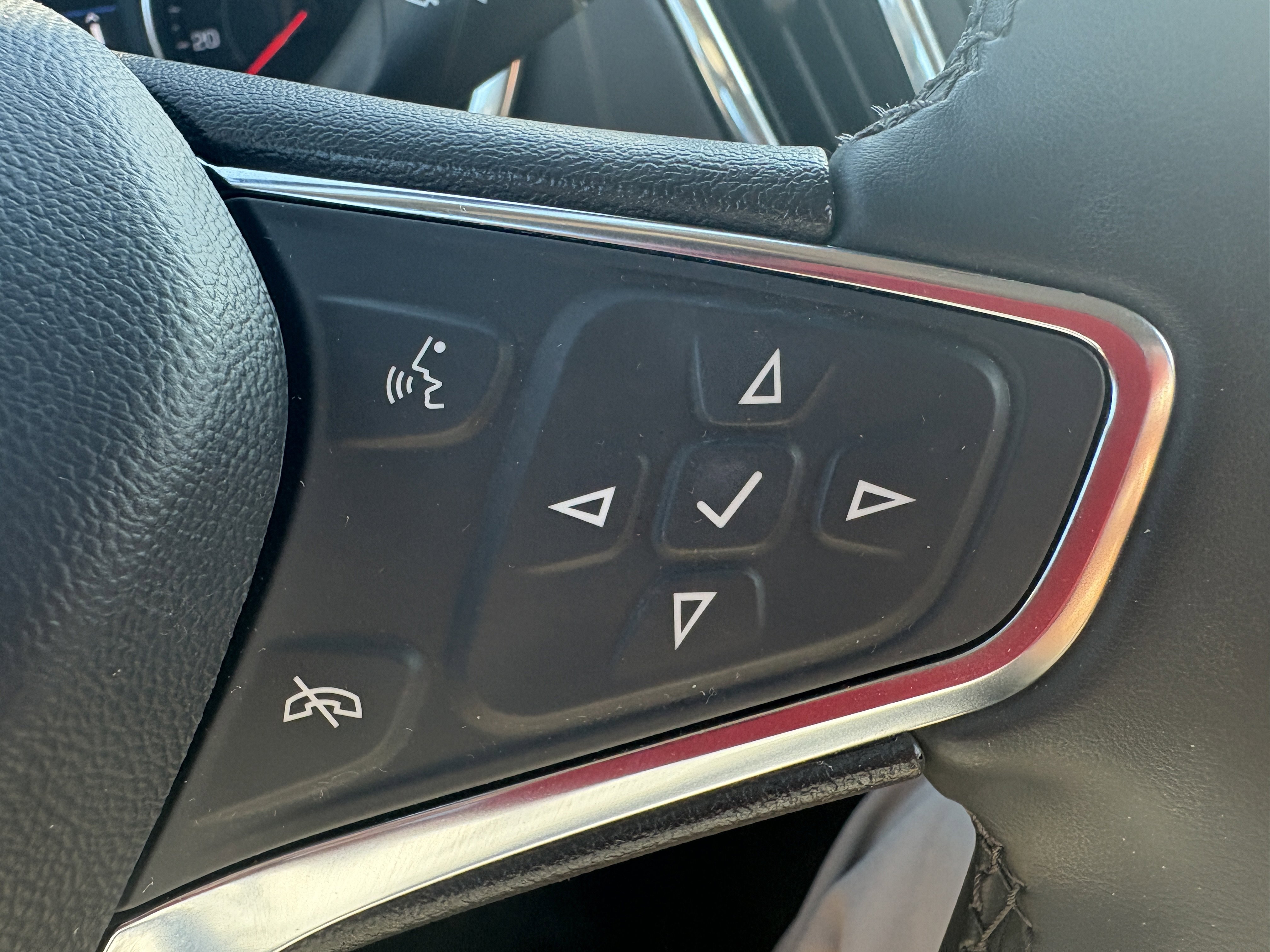 Used 2024 Chevrolet Equinox LT w/ LPO, Floor Liner Package image 12