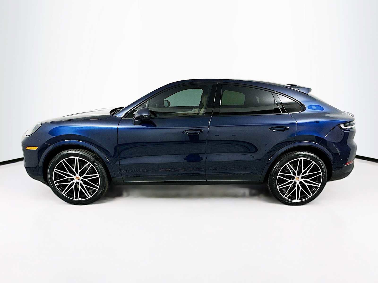 New 2026 Porsche Cayenne Coupe image 2